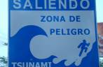Placa de aviso de Tsunami em La Parguera - Litoral Sudoeste de Porto Rico