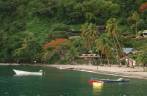 Praia de Soufriere, no sul de Santa Lúcia, no Caribe Praia de Soufriere, no sul de Santa Lúcia, no Caribe