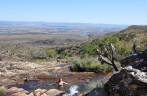 Refrescando-se em rio no alto da serra em Delfinópolis - MG