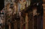 Rua no centro de Havana, em Cuba