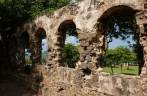RuÃnas da antiga fortificação inglesa em Pigeon Island, parque próximo à Rodney Bay, norte de Santa Lúcia RuÃnas da antiga fortificação inglesa em Pigeon Island, parque próximo à Rodney Bay, norte de Santa Lúcia