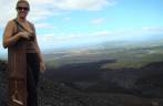 Subindo o vulcão Cerro Negro e admirando a bela paisagem das redondezas, próximo à León, na Nicarágua. Subindo o vulcão Cerro Negro e admirando a bela paisagem das redondezas, próximo à León, na Nicarágua.