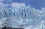Uma das inúmeras geleiras ao longo do Drygalski Fjord, na Geórgia do Sul Uma das inúmeras geleiras ao longo do Drygalski Fjord, na Geórgia do Sul