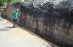 Visitando a famosa pedra com arte rupestre em Ingá - PB