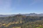 Vista da Cabeça do Leão no Vale do Matutu - MG