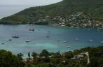 Visão de Port Elizabeth, capital da ilha de Bequia, em São Vicente e Granadinas, no sul do Caribe