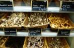 Vnda de cogumelos no 'Eat-aly', em Nova Iorque - Estados Unidos Vnda de cogumelos no 'Eat-aly', em Nova Iorque - Estados Unidos