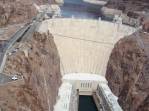 A imponente barragem do Hoover Dam, fronteira de Nevada com Arizona, nos Estados Unidos