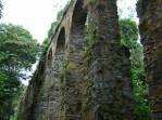 As magníficas ruínas do Aqueduto da Ilha Grande - RJ