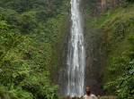 Caminhada até os Chutes du Carbet, no Parque Nacional em Basse Terre, em Guadalupe, no Caribe