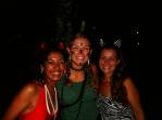 Com a Denise e a Bianca na Festa à Fantasia de Itacaré - BA