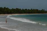 Caminhando pela magnífica praia Les Salines, em Sainte Anne, no sul de Martinica