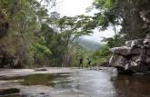 Descendo o rio Pati, no Vale do Pati, na Chapada Diamantina - BA