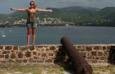 No alto do antigo forte em Pigeon Island, parque próximo à Rodney Bay, norte de Santa Lúcia