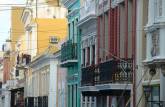 Rua do centro antigo de San Juan, em Porto Rico