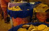 Venda de pão nas ruas de Potosí - Bolívia