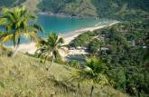 Vista da Praia do Bonete do alto do morro no caminho para a Praia das Anchovas em Ilha Bela - SP