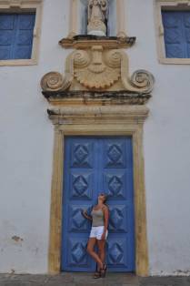 Bela porta de igreja em São Cristóvão, cidade histórica e antiga capital de Sergipe