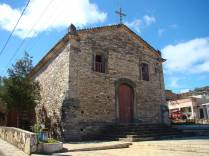 Igreja de pedra em São Thomé das Letras - MG