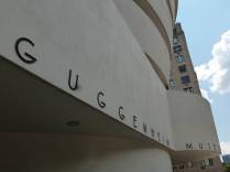 O Museu Guggenheim, na 5a Avenida, em Nova Iorque - Estados Unidos