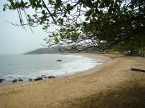 Praia Areia Preta, em Iriri - ES
