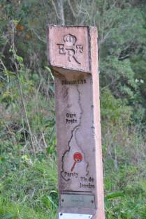 Totem da Estrada Real entre Cunha e Parati - RJ