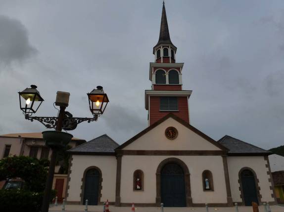 A bela igreja de Anse D'Arlet, no sudoeste da Martinica