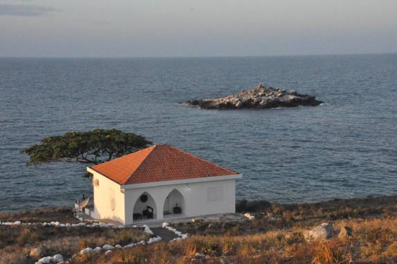 A casa 'presidencial' na ilha de Santa Bárbara em Abrolhos - BA