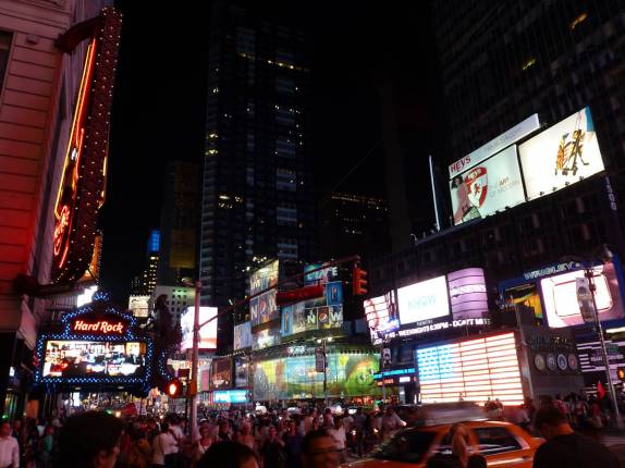 A famosa e sempre movimentada Times Square, em Nova Iorque, nos Estados Unidos