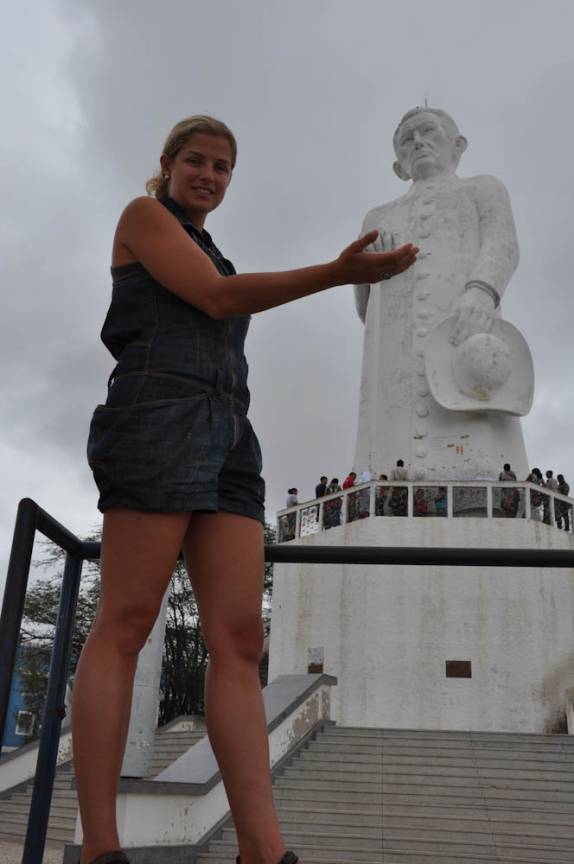 A famosa estátua do Padre CÃcero, em Juazeiro do Norte - CE A famosa estátua do Padre CÃcero, em Juazeiro do Norte - CE