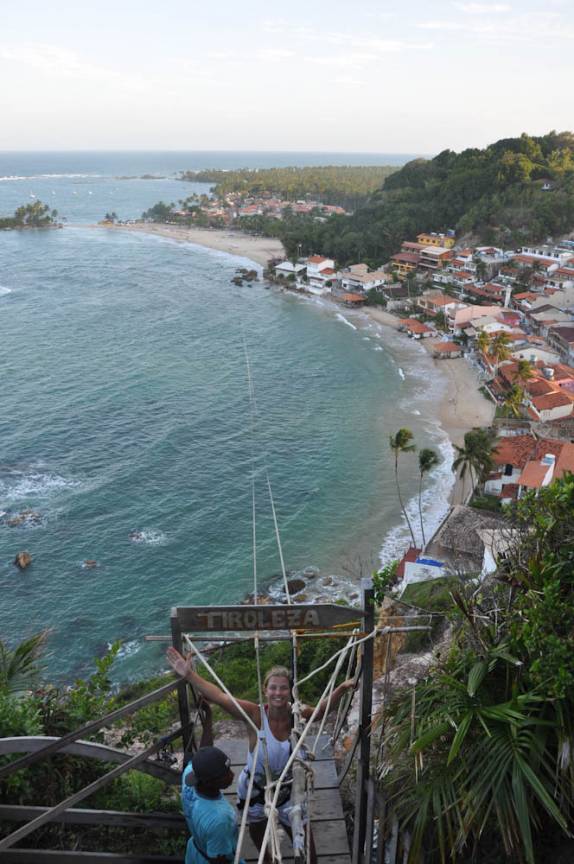 A famosa Tirolesa da Primeira Praia em Morro de São Paulo - BA