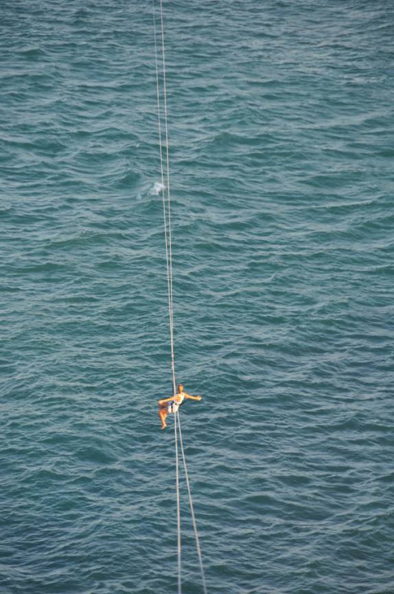 A famosa Tirolesa da Primeira Praia em Morro de São Paulo - BA A famosa Tirolesa da Primeira Praia em Morro de São Paulo - BA