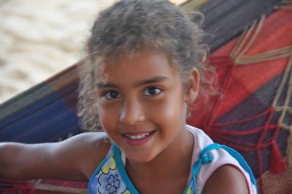 A linda Sara, em Riacho Doce, fronteira da Bahia com Itaúnas - ES A linda Sara, em Riacho Doce, fronteira da Bahia com Itaúnas - ES