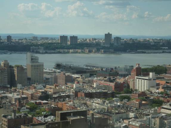 A vista do quarto do nosso hotel em Nova Iorque - Estados Unidos A vista do quarto do nosso hotel em Nova Iorque - Estados Unidos