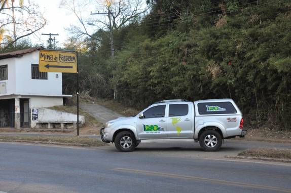 Acesso para a Mina da Passagem em Mariana - MG Acesso para a Mina da Passagem em Mariana - MG