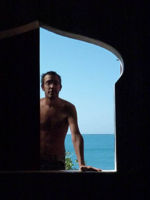 'Acorda, Ana!', em Treasure Beach, no litoral sul da Jamaica 'Acorda, Ana!', em Treasure Beach, no litoral sul da Jamaica