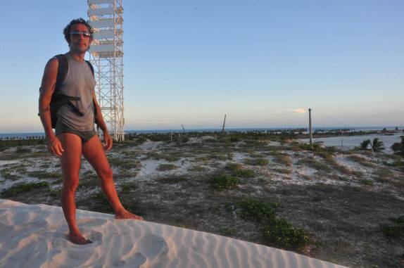 Admirando o fim de tarde em Mangue Seco - BA