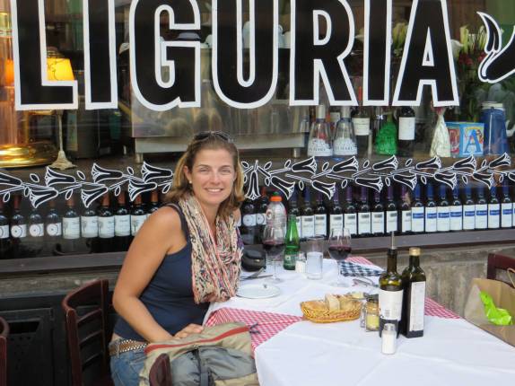 Almoço em delicioso restaurante do bairro Providencia, em Santiago, capital do Chile Almoço em delicioso restaurante do bairro Providencia, em Santiago, capital do Chile