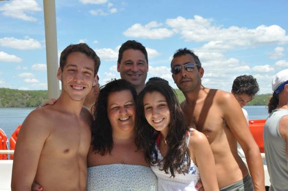 Amizade com família campineira durante passeio de catamarã no rio São Francisco em Canindé do São Francisco, divisa de Sergipe e Alagoas
