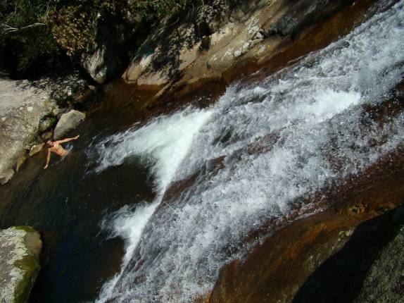 Cachoeira da Laje na Trilha do Bonete em Ilha Bela - SP Cachoeira da Laje na Trilha do Bonete em Ilha Bela - SP