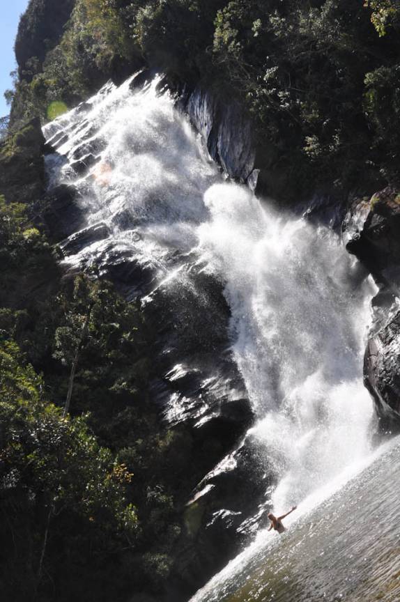 Cachoeira de Santo Isidro, no Parque Nacional da Serra da Bocaina - SP