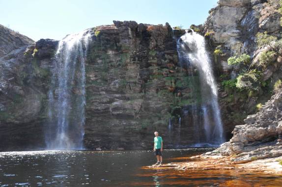 Cachoeira do Bicame vista por baixo, na Lapinha, região da Serra do Cipó - MG Cachoeira do Bicame vista por baixo, na Lapinha, região da Serra do Cipó - MG