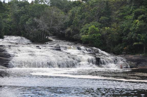 Cachoeira do Tremembé, na Baía de Camamu - BA Cachoeira do Tremembé, na Baía de Camamu - BA