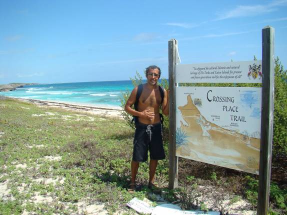 Caminhada entre várias praias, em Middle Caicos Caminhada entre várias praias, em Middle Caicos