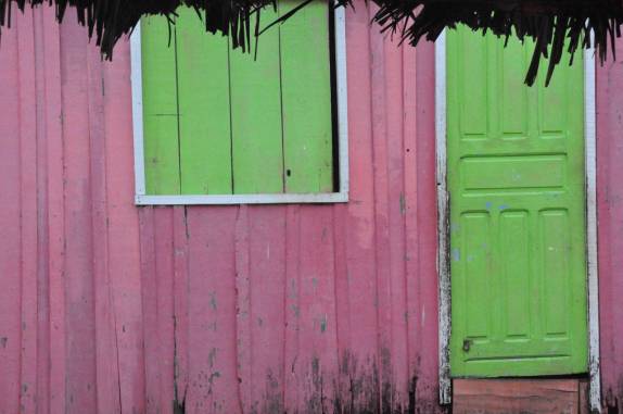 Casa 'mangueirense' na vila de Corumbau - BA