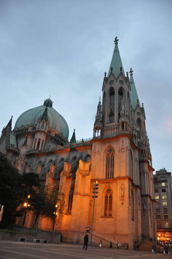 Catedral da Sé, em São Paulo Catedral da Sé, em São Paulo