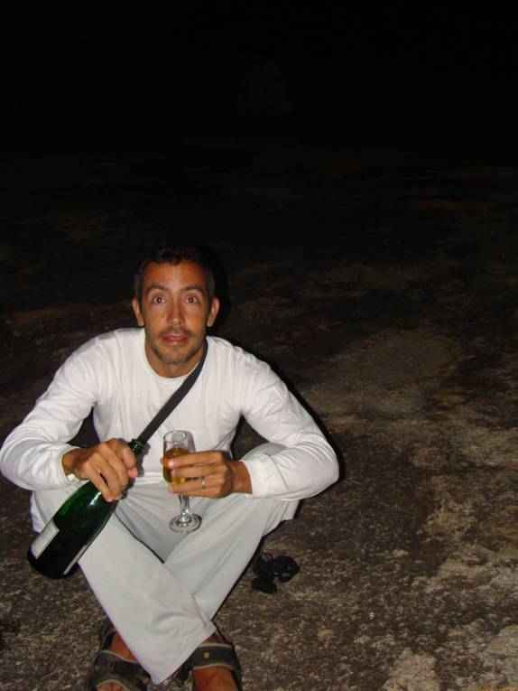 Celebrando o reveillon no Lajedo do Pai Mateus, em Cabaceiras - PB