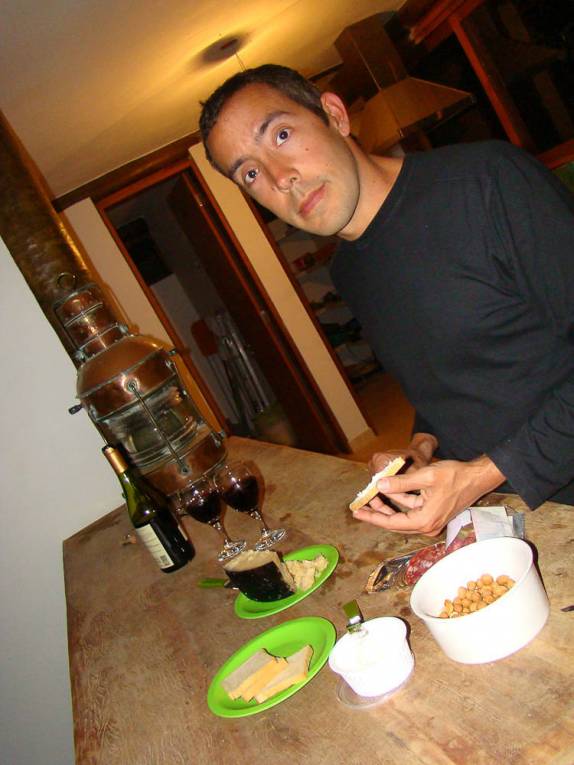 Celebrando os 100 dias de viagem, em Ilha Bela - SP Celebrando os 100 dias de viagem, em Ilha Bela - SP