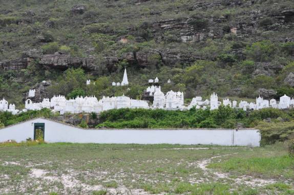 Cemitério em estilo bizantino, em Mucugê, na Chapada Diamantina - BA