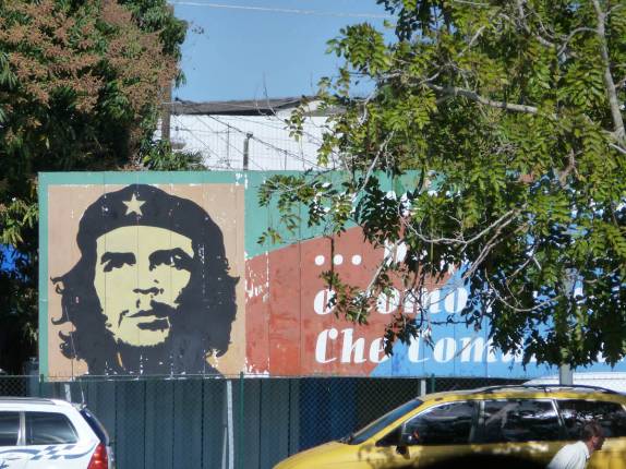 Che, sempre presente nas ruas de Havana, capital de Cuba